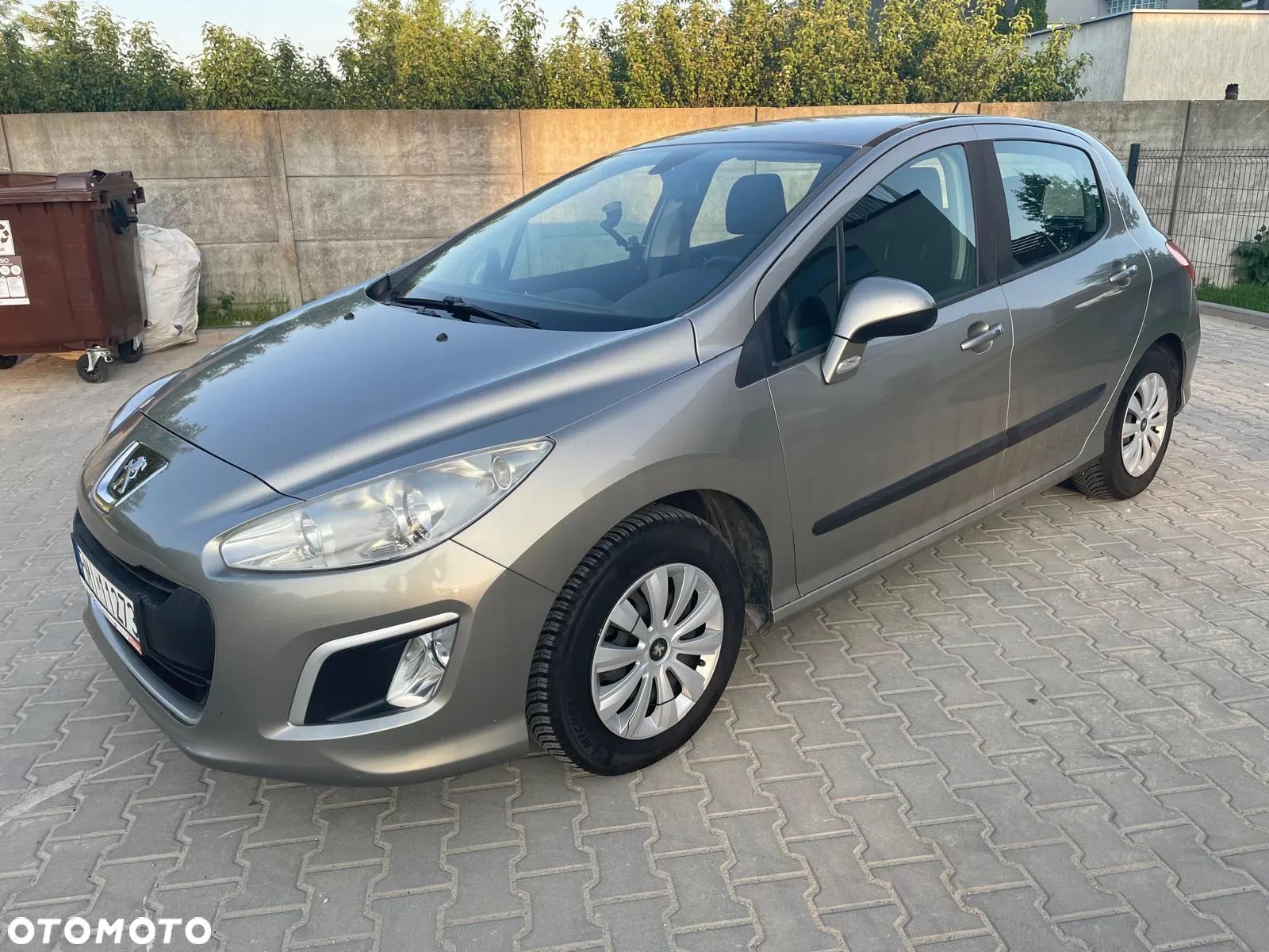 Peugeot 308 1.6 HDi Access - 1