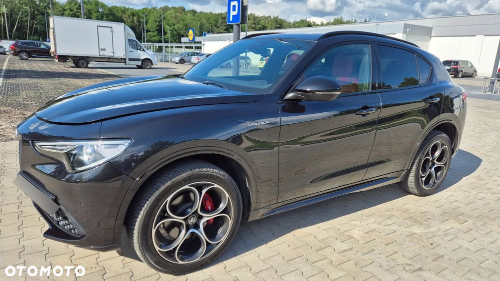 Alfa Romeo Stelvio 2.0 Turbo 16V AT8-Q4 Veloce - 21