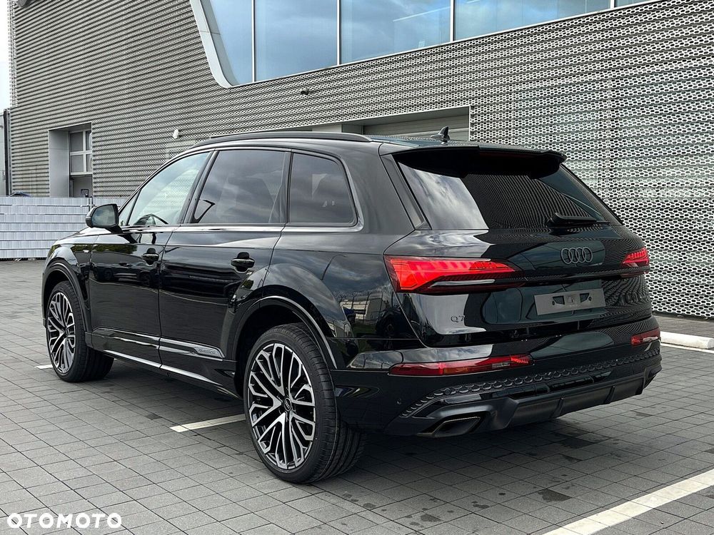 Audi Q7 - 4