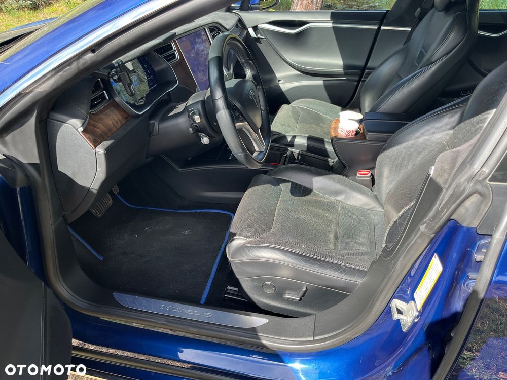 Tesla Model S Long Range Plus - 5