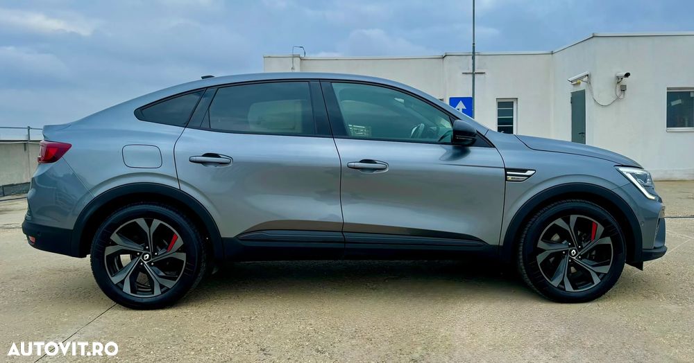 Renault Arkana E-TECH Hybrid RS Line - 2
