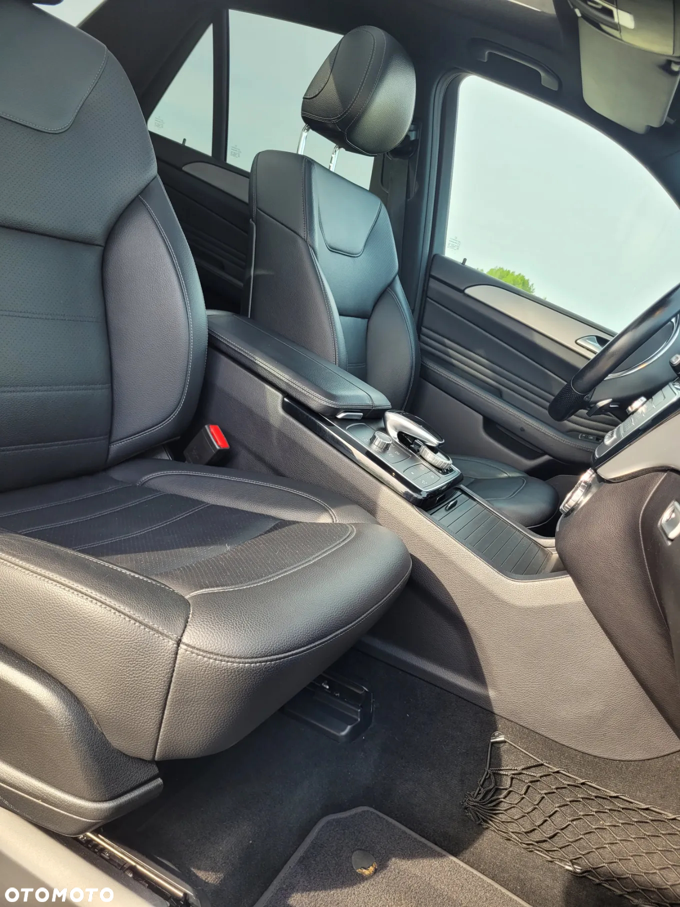 Mercedes-Benz GLE 350 d 4-Matic - 23