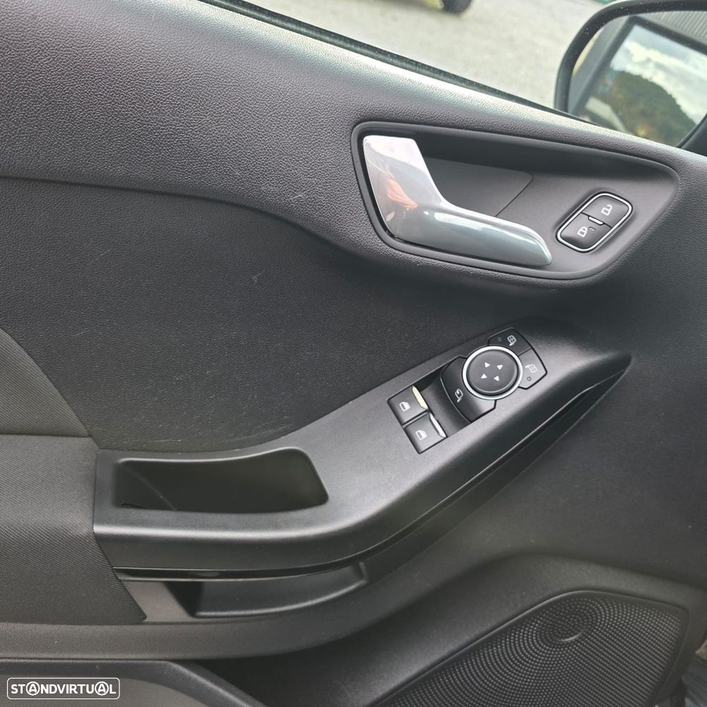 Ford Fiesta 1.1 Ti-VCT Business - 17