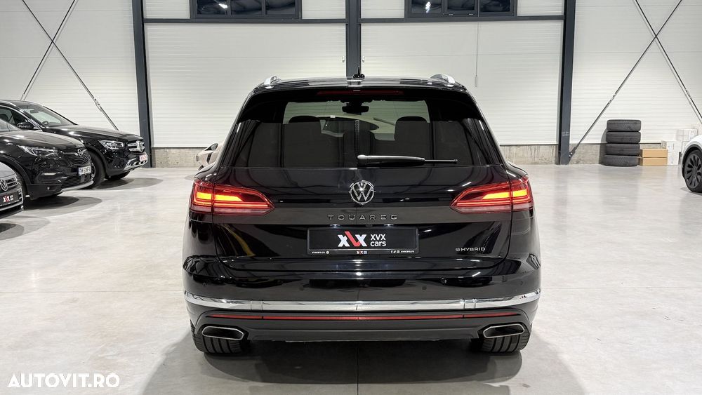 Volkswagen Touareg 3.0 V6 e-Hybrid 4Motion Aut. Atmosphere - 14