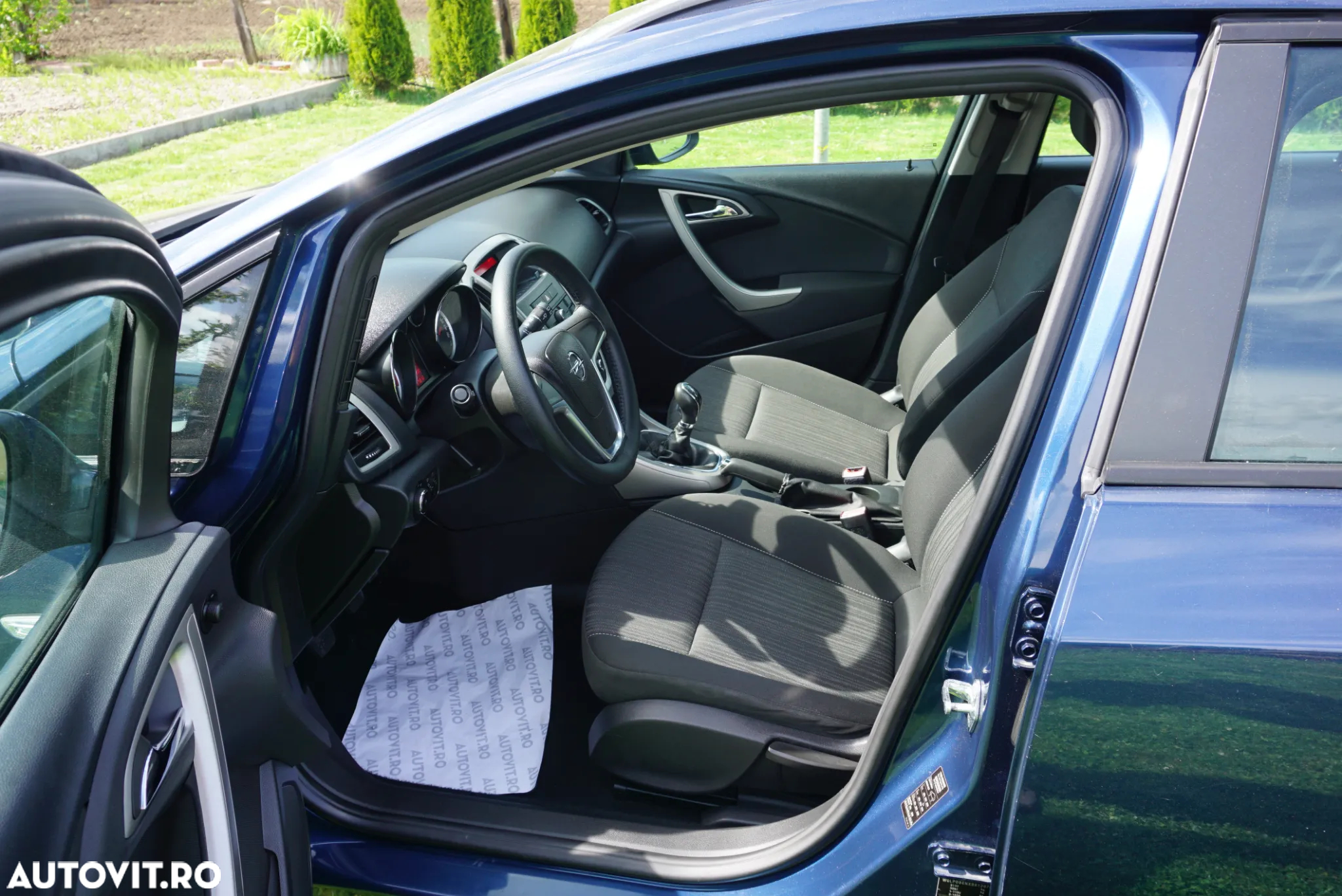 Opel Astra 2.0 CDTI DPF Innovation - 6