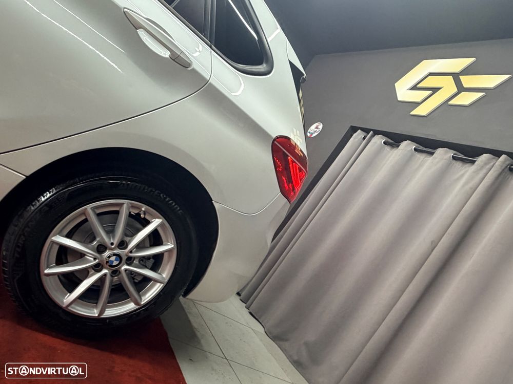 BMW 216 Active Tourer d Advantage - 16