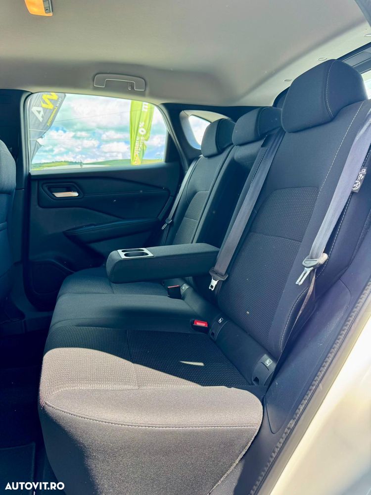 Nissan Qashqai 1.3 DIG-T MHEV Xtronic Tekna - 10
