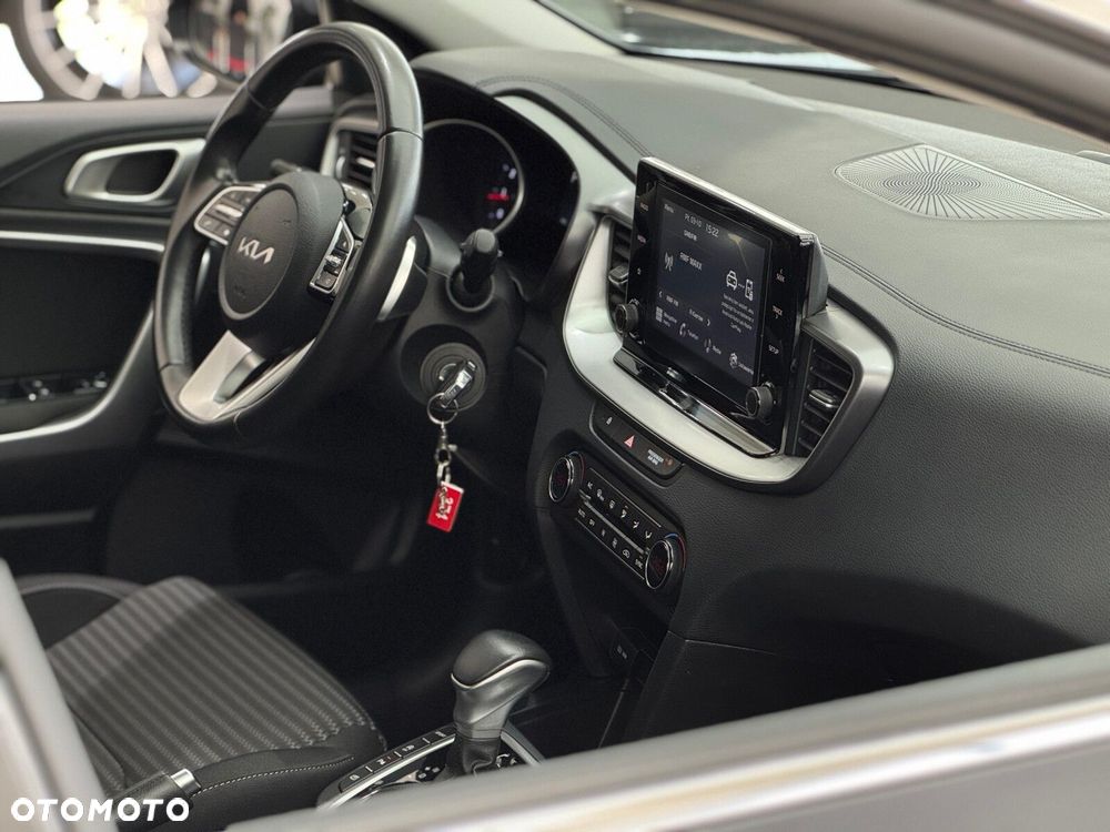 Kia Ceed 1.5 T-GDI M DCT - 38