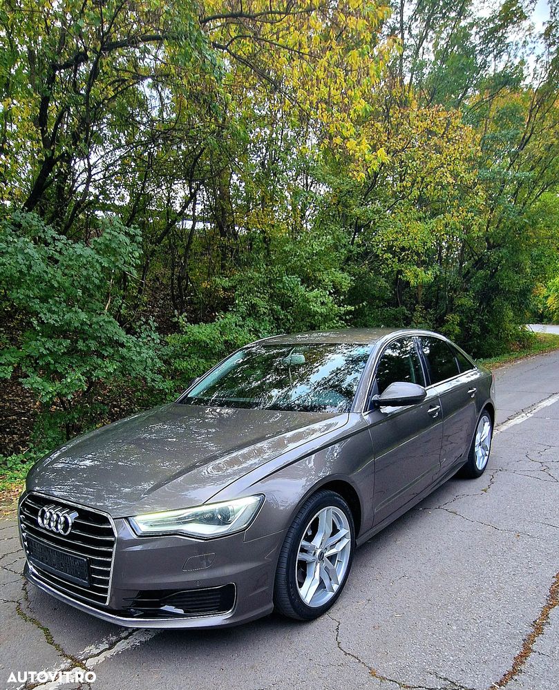 Audi A6 Avant 2.0 TDI Ultra S tronic - 2