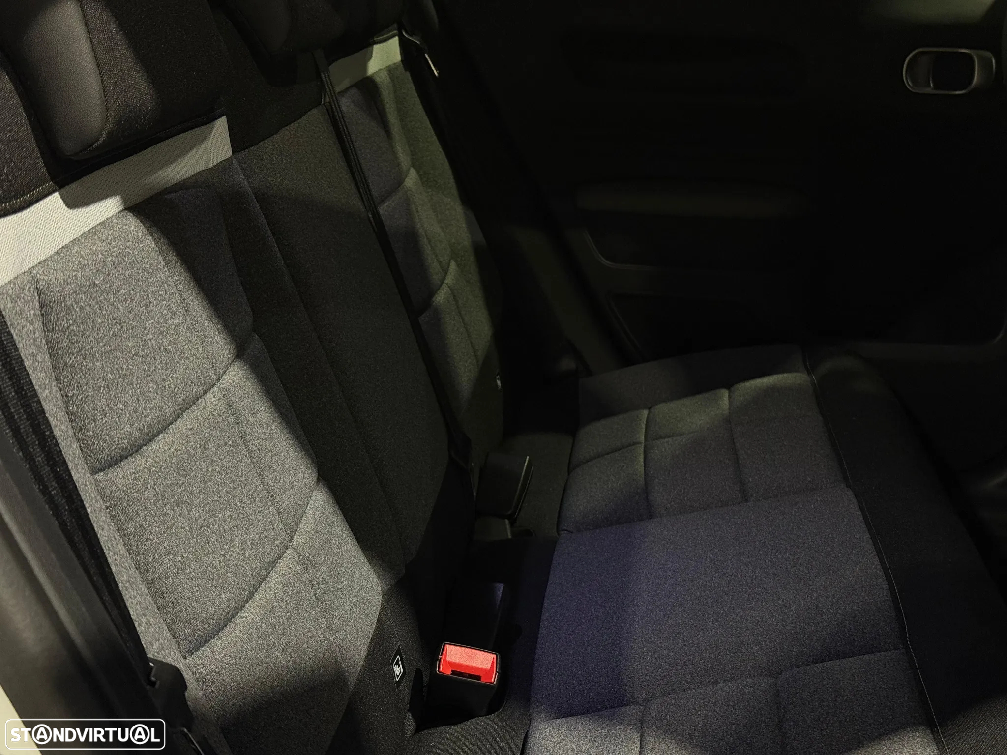 Citroën C4 Cactus BlueHDi 120 Stop&Start EAT6 Origins - 31