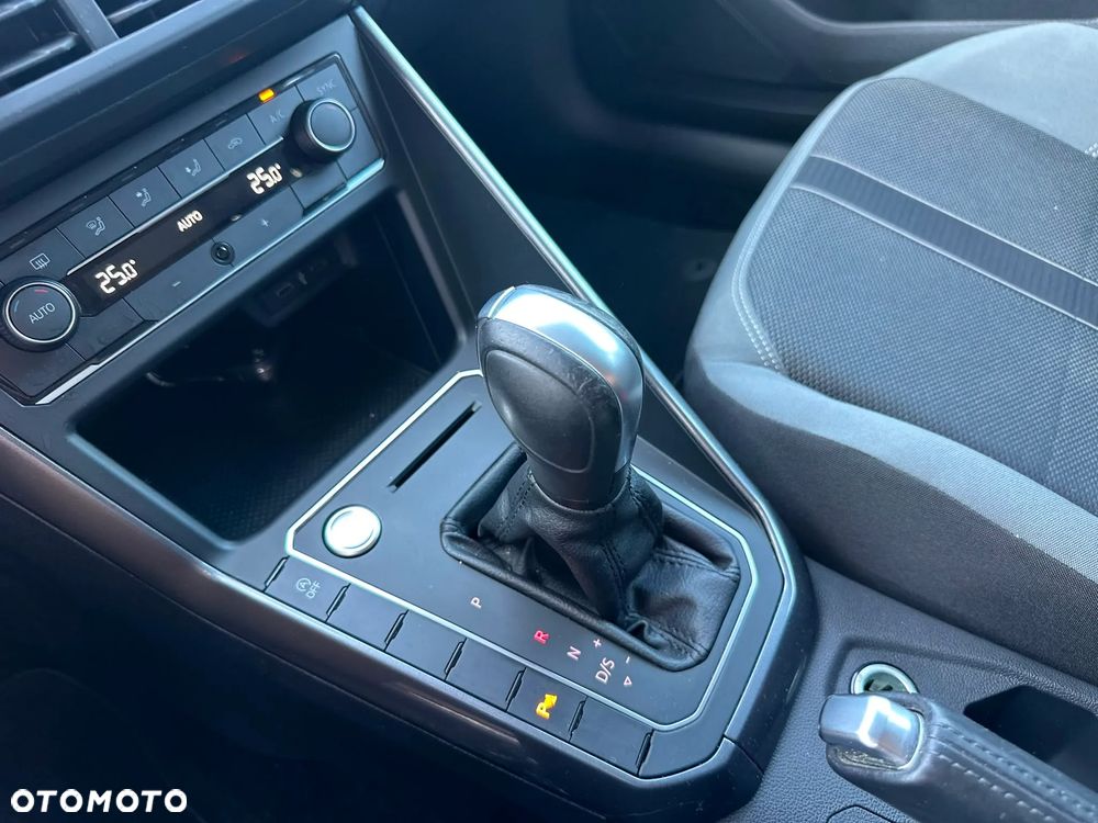 Volkswagen Polo 1.0 TSI OPF DSG R-Line - 18