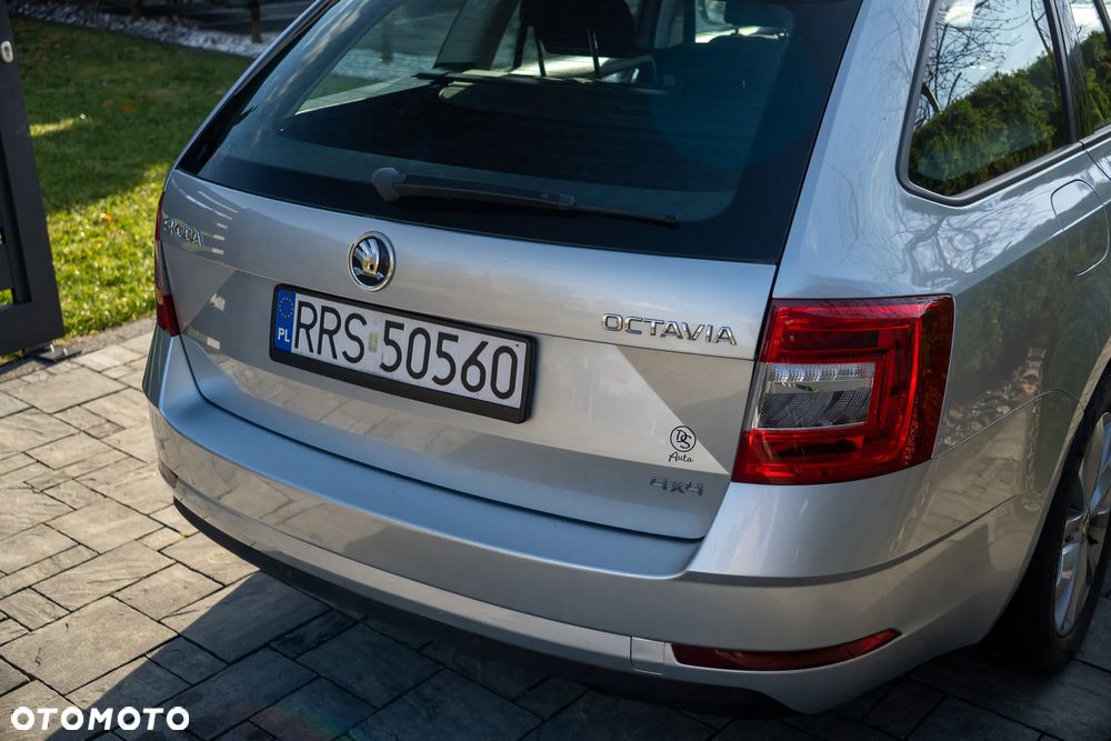 Skoda Octavia 2.0 TDI 4x4 DSG Style - 9