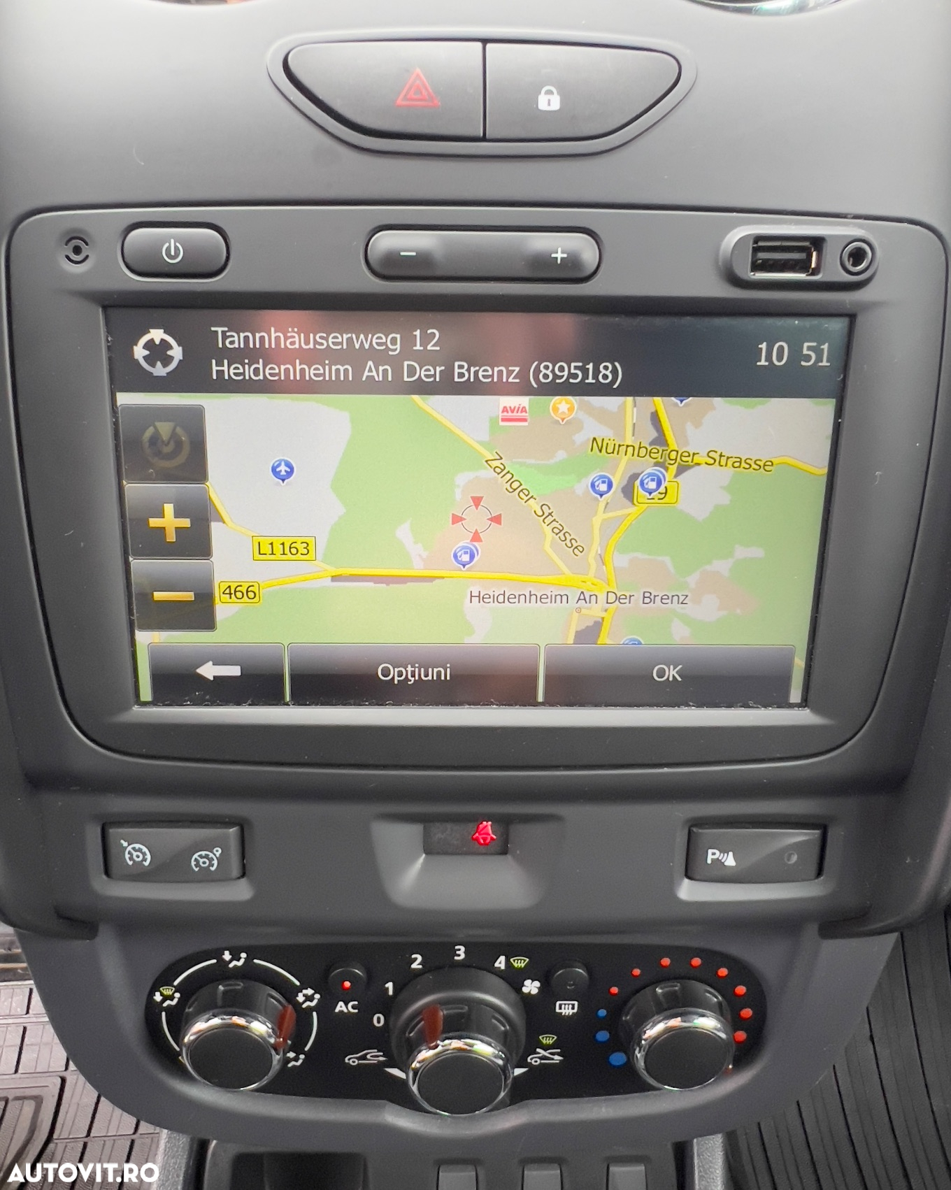 Dacia Duster TCe 125 4x2 Laureate - 25