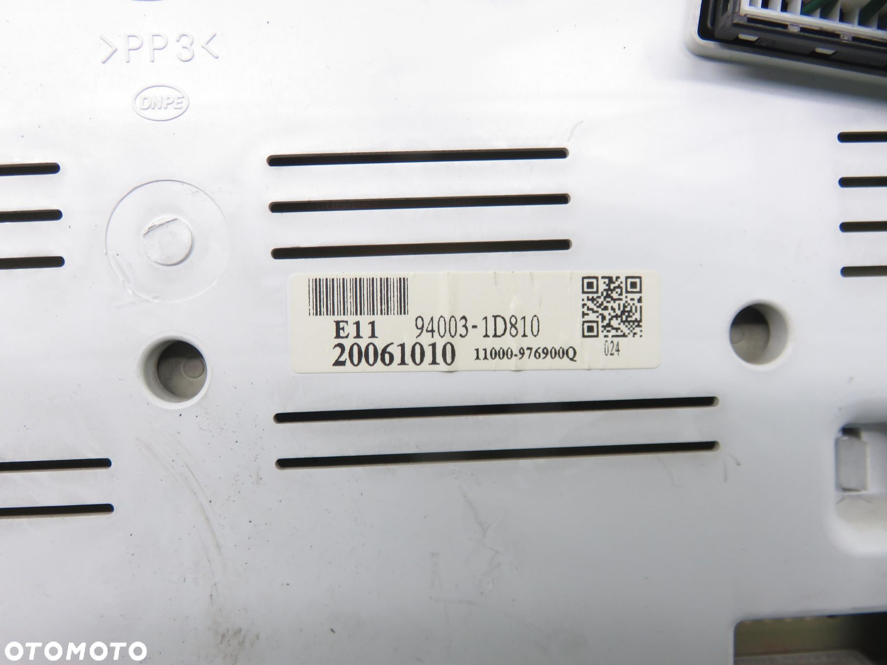 LICZNIK KIA CARENS III 2.0 CRDi 140 940031D810 20061010 - 2