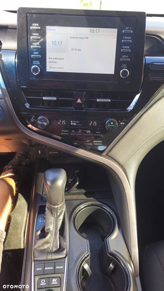 Toyota Camry 2.5 Hybrid Comfort CVT - 9