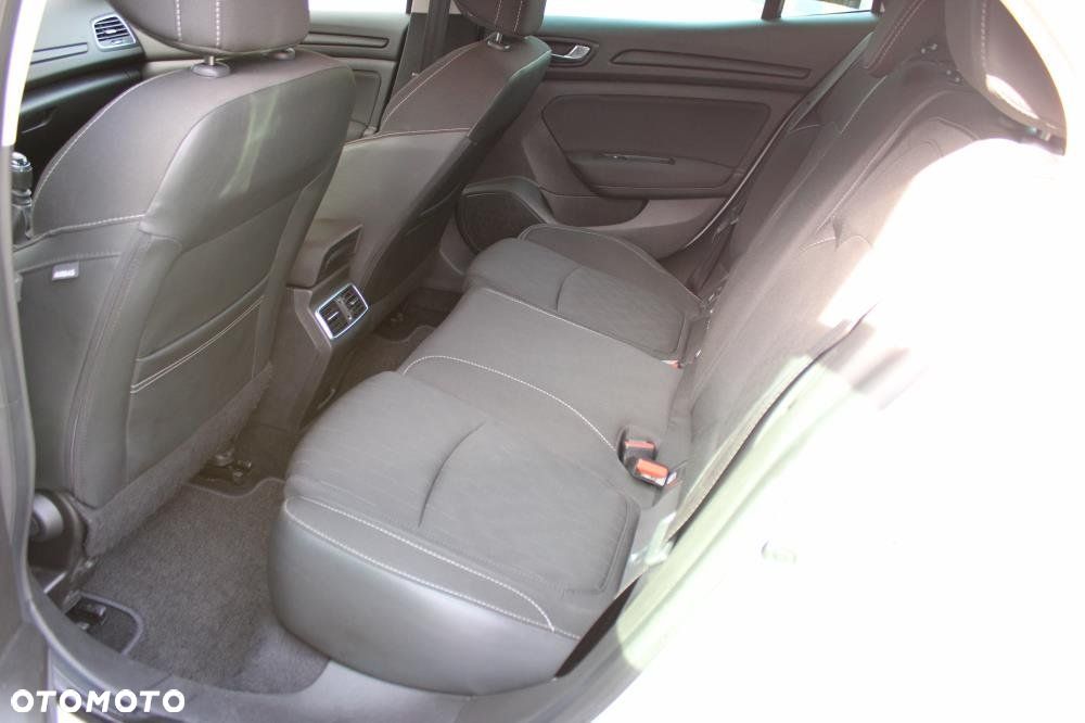 Renault Megane - 10