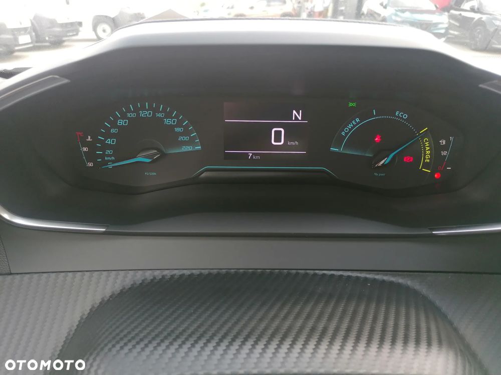 Peugeot 2008 PureTech mHEV Edition e-DCS6 - 7