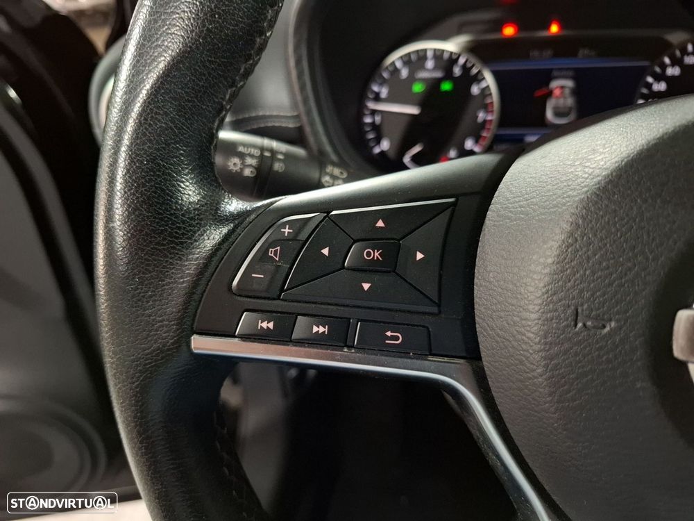 Nissan Juke 1.0 DIG-T N-Connecta NAV. DCT - 10
