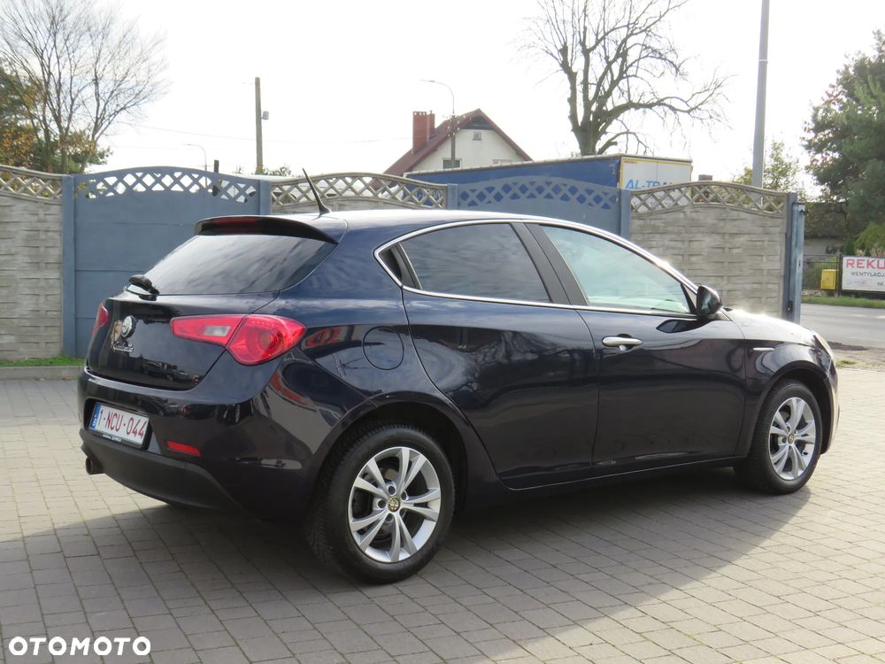Alfa Romeo Giulietta 1.6 JTDM 16V Business - 14