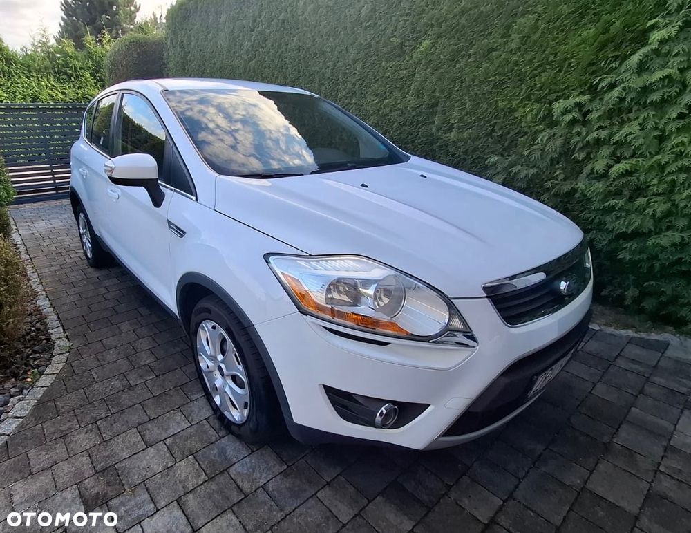 Ford Kuga - 3