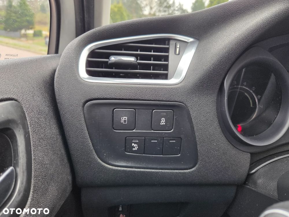 Citroën C4 BlueHDi 100 Selection - 19