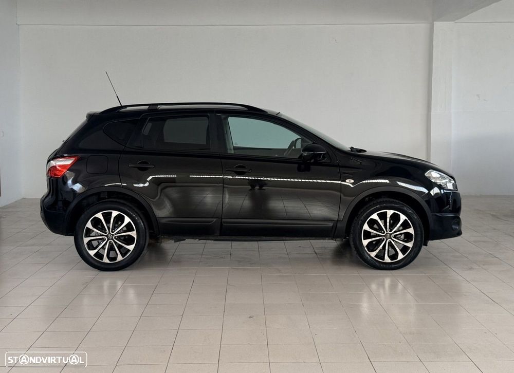 Nissan Qashqai 1.5 dCi TEKNA - 3