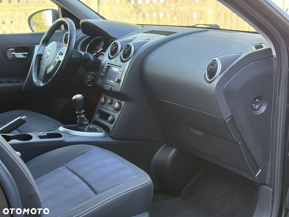 Nissan Qashqai - 15