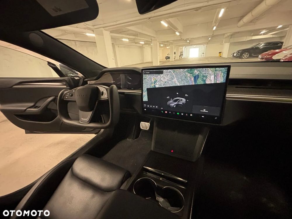 Tesla Model S Plaid - 7
