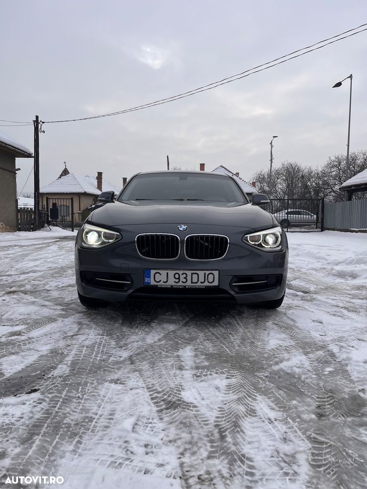BMW Seria 1 120d Sport Line - 9