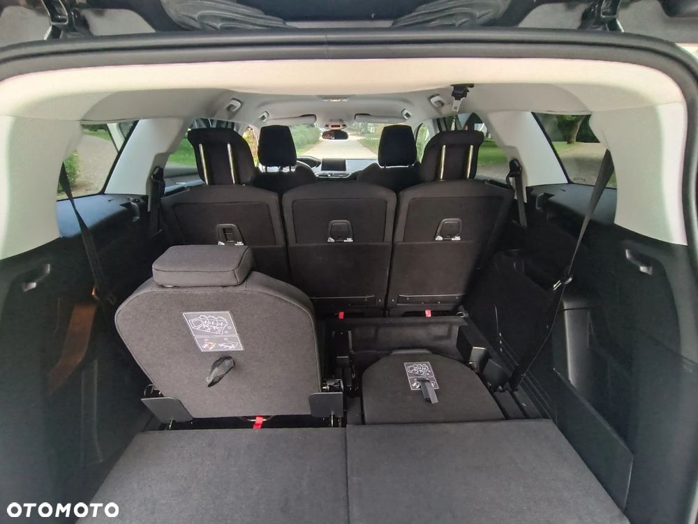 Peugeot 5008 1.5 BlueHDI Active S&S EAT8 - 4