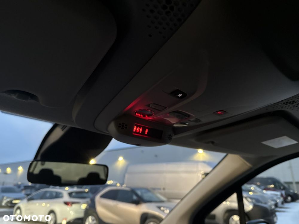 Toyota Proace City Verso 1.5 D-4D Family - 23