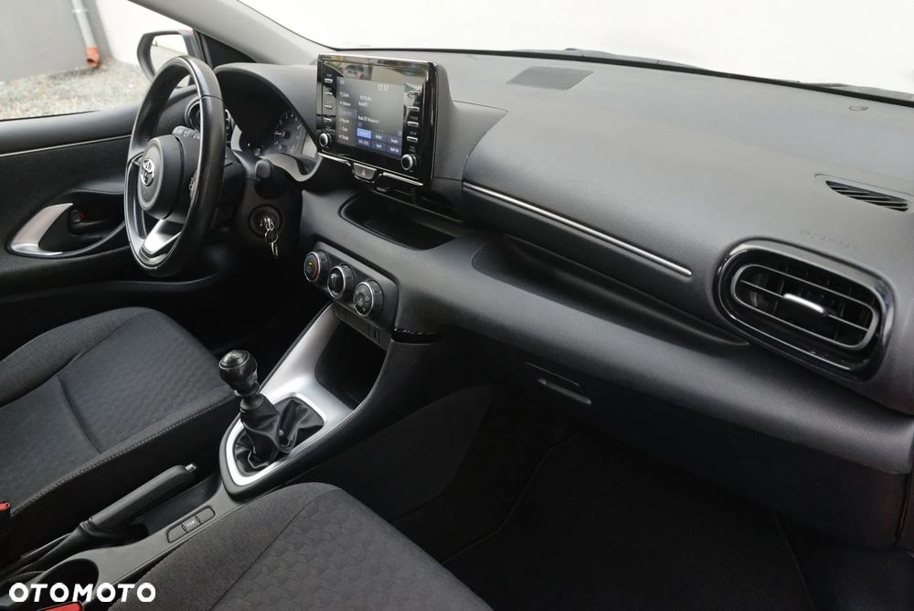 Toyota Yaris 1.5 VVT-iE Premiere Edition - 33