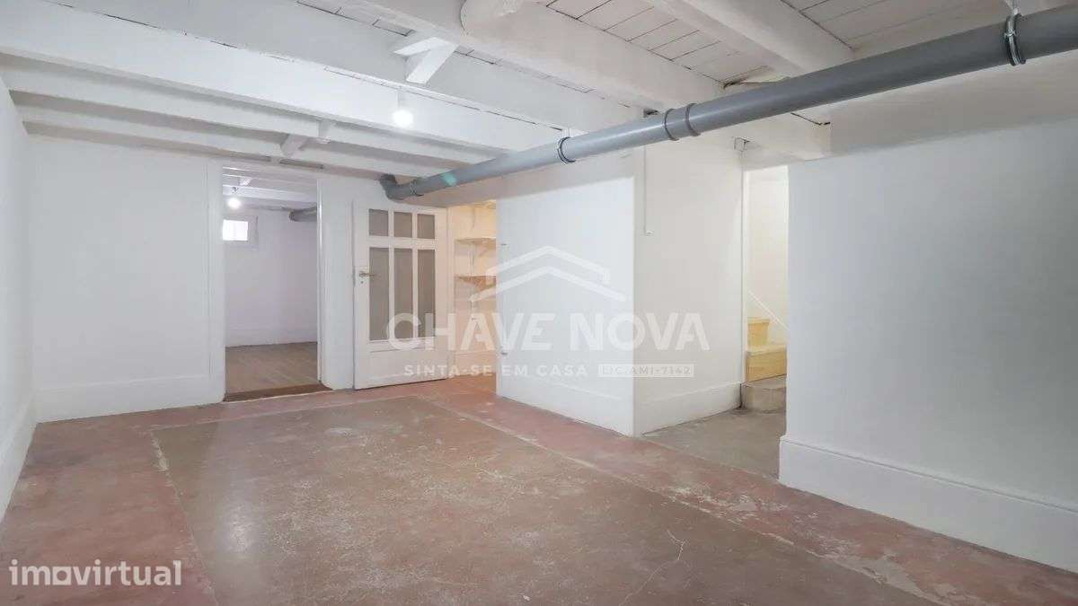 Moradia em Banda V3 Renovada em Paranhos (Via Sacra) - Grande imagem: 3/32