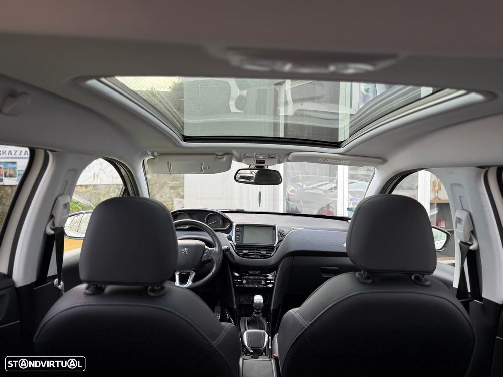 Peugeot 2008 1.6 BlueHDi Crossway - 36