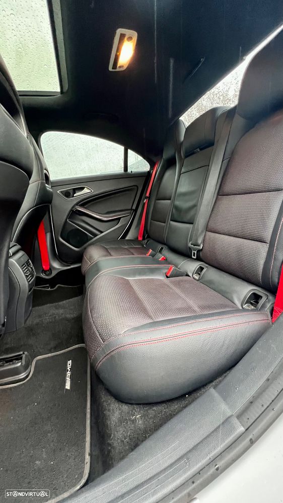Mercedes-Benz CLA 45 AMG - 14