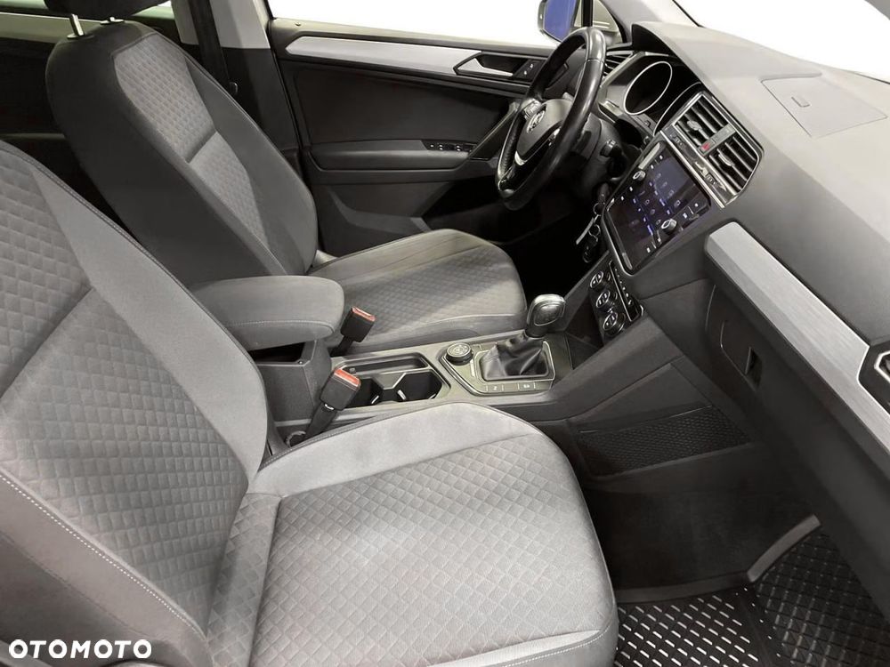 Volkswagen Tiguan 2.0 TDI SCR 4Motion (BlueMotion Techn.) DSG Comfortline - 24