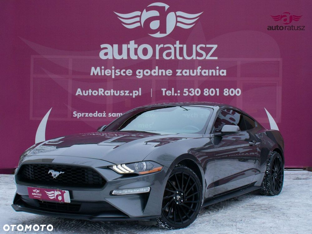 Ford Mustang - 4