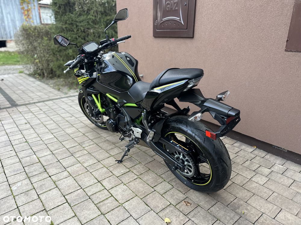 Kawasaki Z 650 - 33