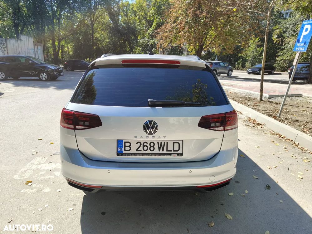 Volkswagen Passat Variant 2.0 TDI DSG Advance - 13