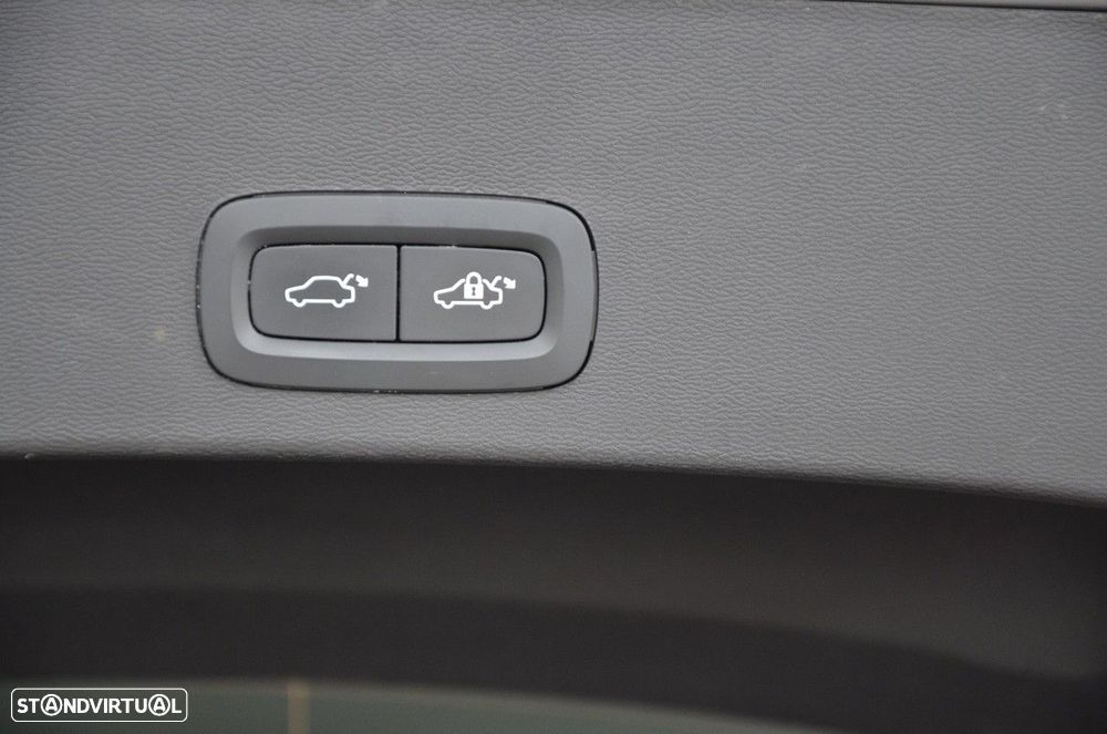 Volvo XC 40 Recharge Extended Range Plus - 4