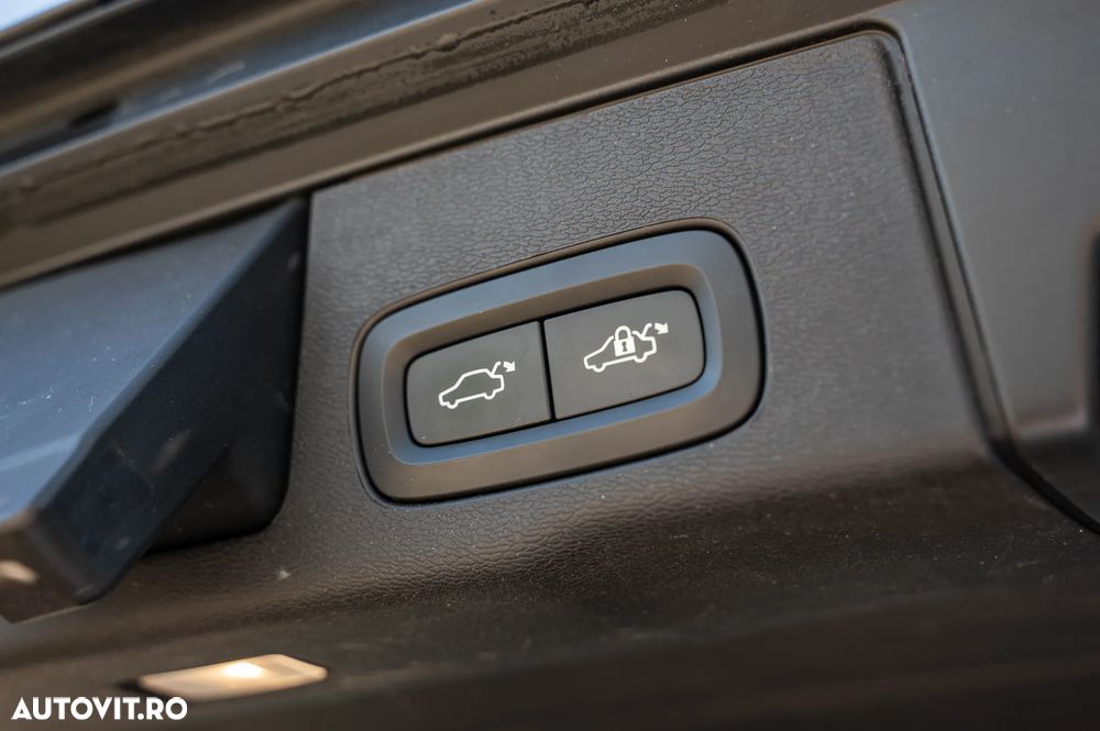 Volvo XC 60 B4 D Geartronic Inscription - 19