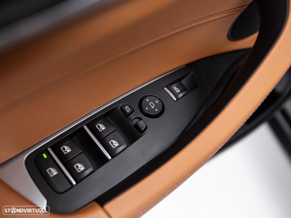 BMW X3 30 e xDrive - 18