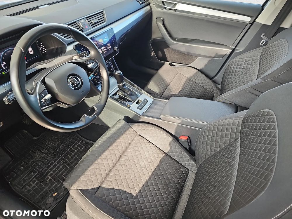 Skoda Superb 2.0 TDI SCR Ambition DSG - 12