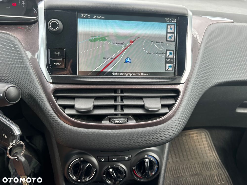 Peugeot 2008 e-HDi FAP 92 STOP & START Active - 21