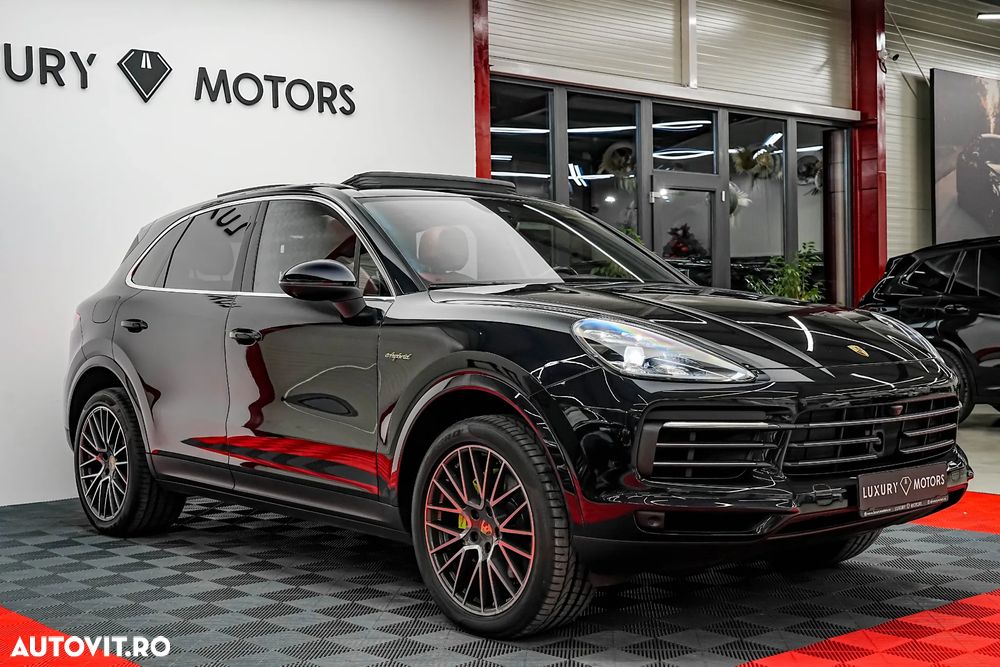 Porsche Cayenne E-Hybrid Tiptronic S Platinum Edition - 6