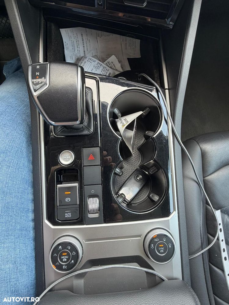 Volkswagen Touareg V6 TSI Style - 16