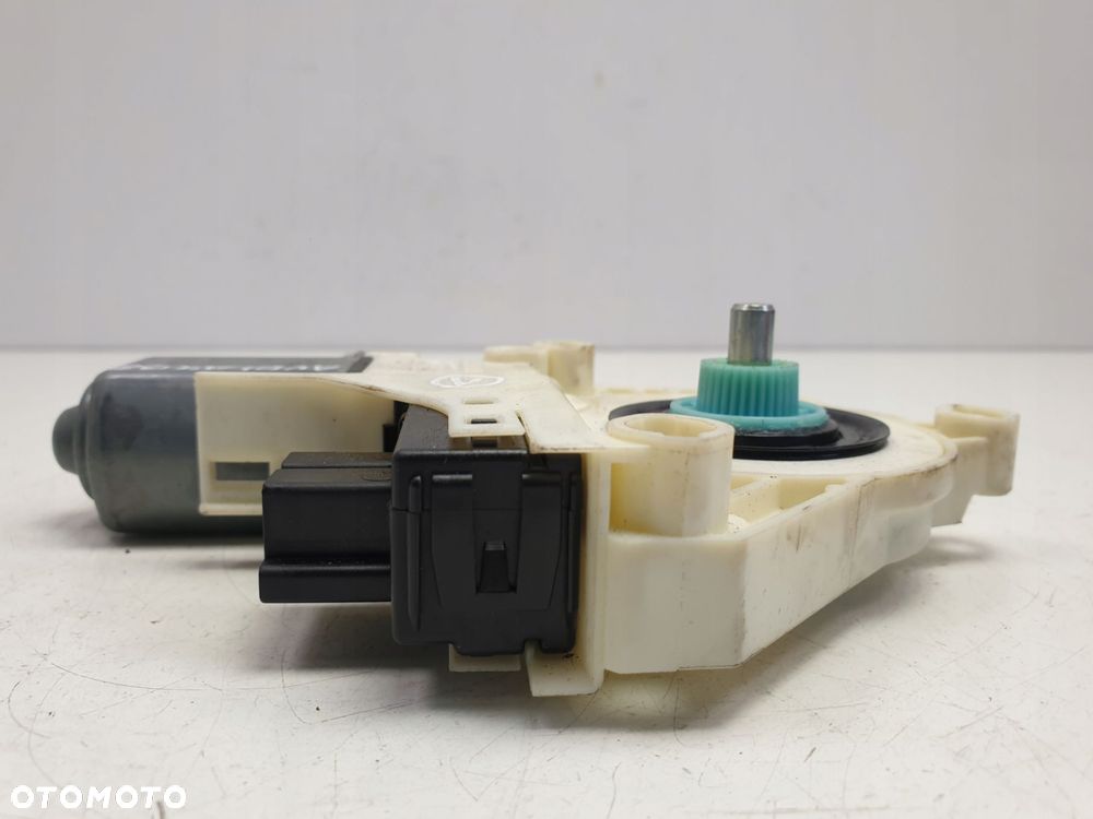 Audi A4 B8 SILNICZEK SZYBY Prawy tył 8K0959812 - 6