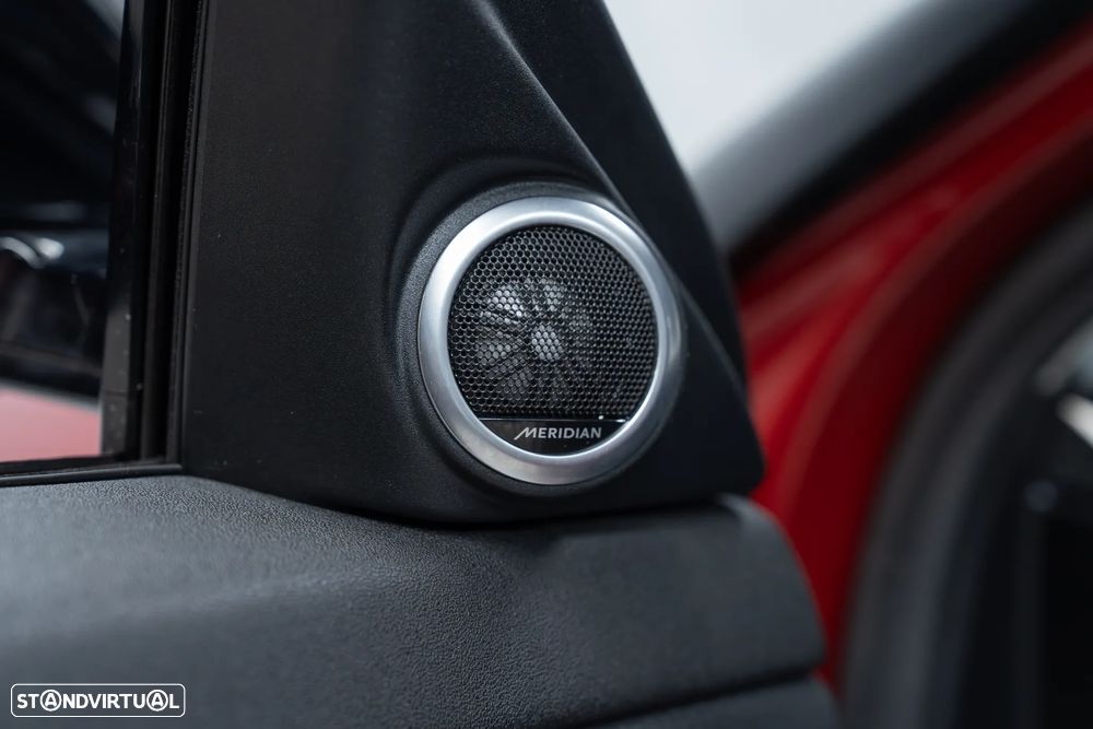 Land Rover Range Rover Evoque 1.5 P300e AWD R-Dynamic SE Auto - 23