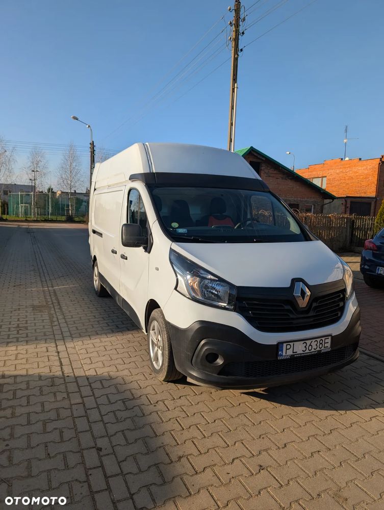 Renault Trafic - 2