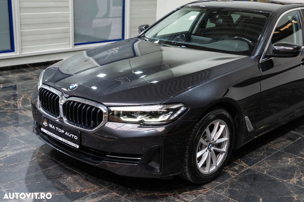 BMW Seria 5 520d Aut. Luxury Line - 9